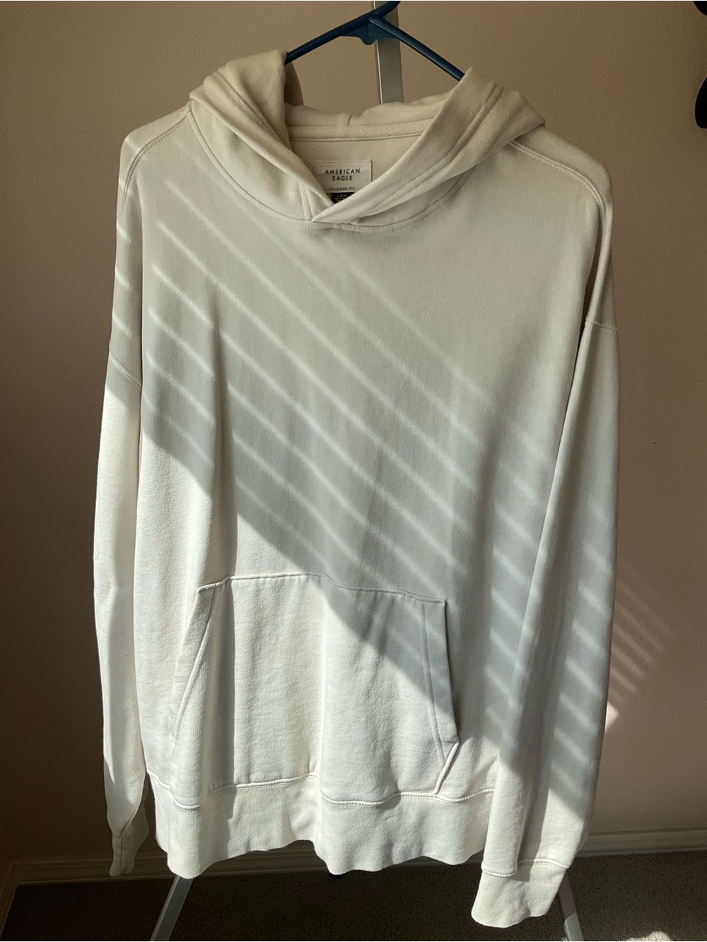 American Eagle Outfitters White Men's Pullover Hoodie